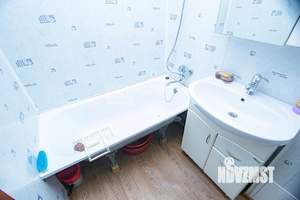 3-к квартира, вторичка, 72м2, 1/2 этаж