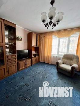 3-к квартира, вторичка, 70м2, 1/10 этаж
