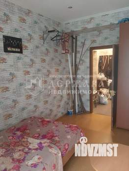3-к квартира, вторичка, 52м2, 3/5 этаж