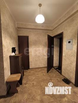 3-к квартира, вторичка, 72м2, 1/2 этаж