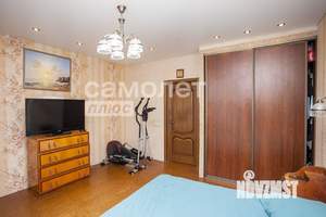 4-к квартира, вторичка, 121м2, 12/16 этаж