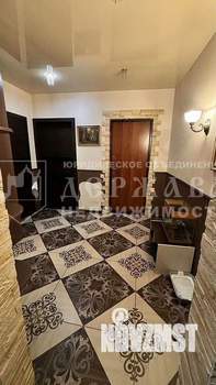 3-к квартира, вторичка, 61м2, 2/10 этаж