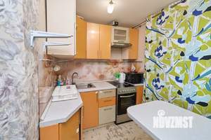 3-к квартира, вторичка, 58м2, 1/5 этаж