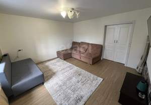 2-к квартира, вторичка, 63м2, 1/9 этаж