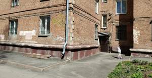 2-к квартира, вторичка, 58м2, 1/5 этаж