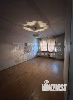 3-к квартира, вторичка, 64м2, 4/6 этаж