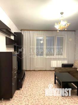 2-к квартира, вторичка, 52м2, 8/17 этаж