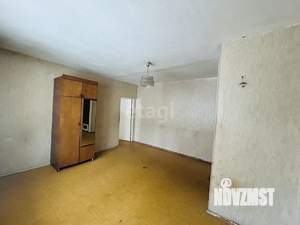 2-к квартира, вторичка, 47м2, 1/10 этаж