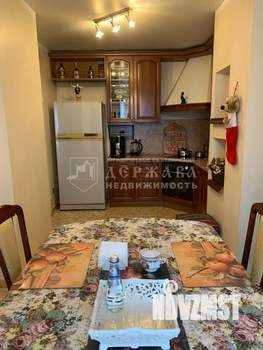 4-к квартира, вторичка, 110м2, 4/10 этаж