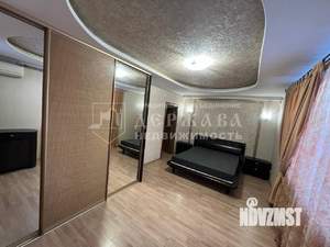 4-к квартира, вторичка, 100м2, 3/15 этаж