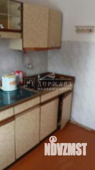 3-к квартира, вторичка, 61м2, 1/9 этаж
