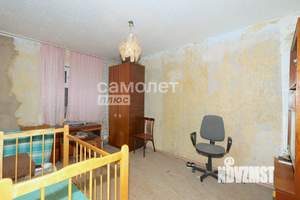 4-к квартира, вторичка, 73м2, 1/9 этаж