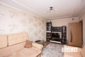 3-к квартира, вторичка, 61м2, 1/5 этаж