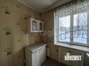 2-к квартира, вторичка, 43м2, 1/4 этаж