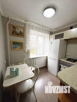 2-к квартира, вторичка, 42м2, 4/5 этаж