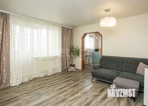 4-к квартира, вторичка, 77м2, 3/9 этаж