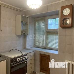 2-к квартира, вторичка, 58м2, 1/5 этаж