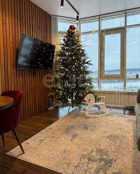 4-к квартира, вторичка, 107м2, 10/16 этаж