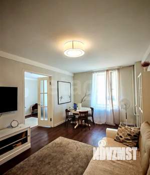 2-к квартира, вторичка, 77м2, 2/4 этаж