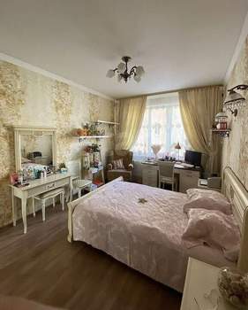4-к квартира, вторичка, 105м2, 5/13 этаж