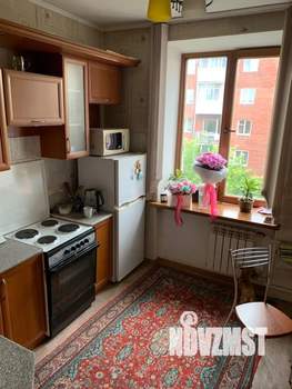 3-к квартира, вторичка, 82м2, 3/3 этаж