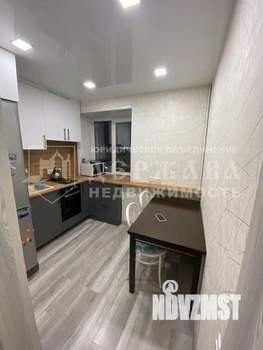 2-к квартира, вторичка, 40м2, 5/5 этаж