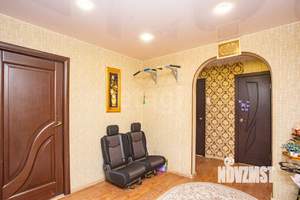 3-к квартира, вторичка, 63м2, 1/10 этаж