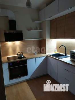 3-к квартира, вторичка, 56м2, 9/10 этаж
