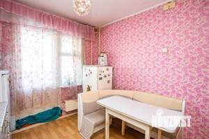 3-к квартира, вторичка, 63м2, 5/10 этаж
