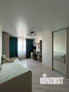 3-к квартира, вторичка, 87м2, 10/12 этаж