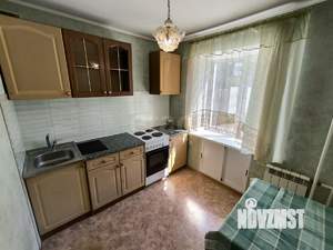 2-к квартира, вторичка, 42м2, 1/5 этаж