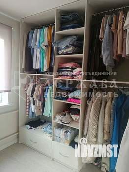 4-к квартира, вторичка, 87м2, 10/10 этаж