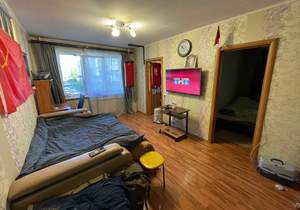 3-к квартира, вторичка, 48м2, 1/5 этаж