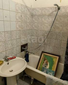 3-к квартира, вторичка, 79м2, 3/3 этаж