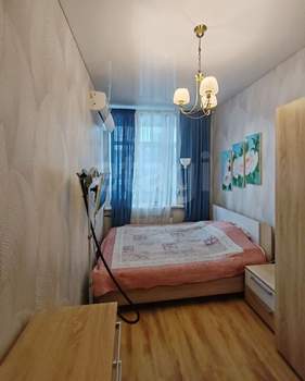 3-к квартира, вторичка, 58м2, 2/2 этаж