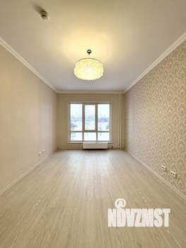 2-к квартира, вторичка, 63м2, 1/15 этаж