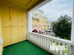 3-к квартира, вторичка, 106м2, 3/5 этаж