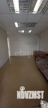4-к квартира, вторичка, 69м2, 1/5 этаж