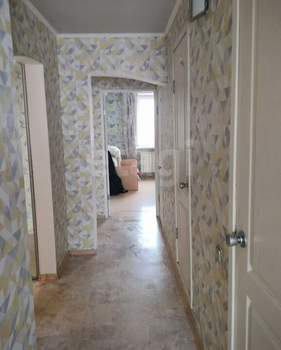 4-к квартира, вторичка, 82м2, 10/10 этаж