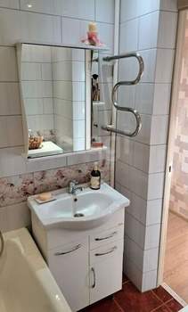 1-к квартира, вторичка, 33м2, 9/9 этаж