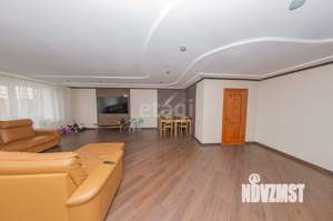 4-к квартира, вторичка, 147м2, 1/6 этаж