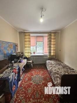 3-к квартира, вторичка, 66м2, 1/4 этаж