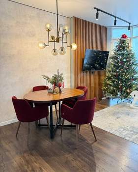 4-к квартира, вторичка, 107м2, 10/16 этаж