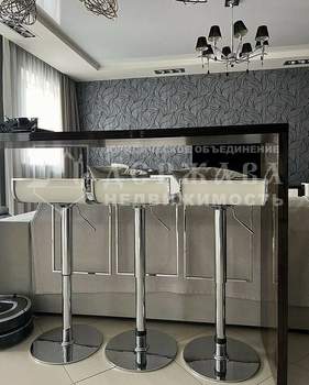 3-к квартира, вторичка, 95м2, 5/15 этаж
