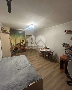 3-к квартира, вторичка, 107м2, 8/10 этаж