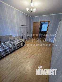 3-к квартира, вторичка, 60м2, 1/9 этаж