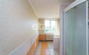 3-к квартира, вторичка, 61м2, 5/5 этаж