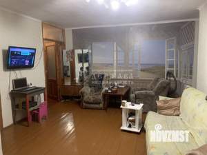 3-к квартира, вторичка, 58м2, 5/5 этаж