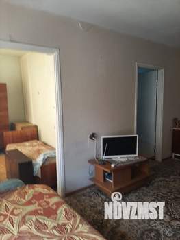 3-к квартира, вторичка, 48м2, 1/5 этаж