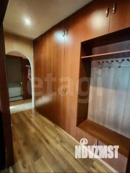 4-к квартира, вторичка, 77м2, 1/5 этаж